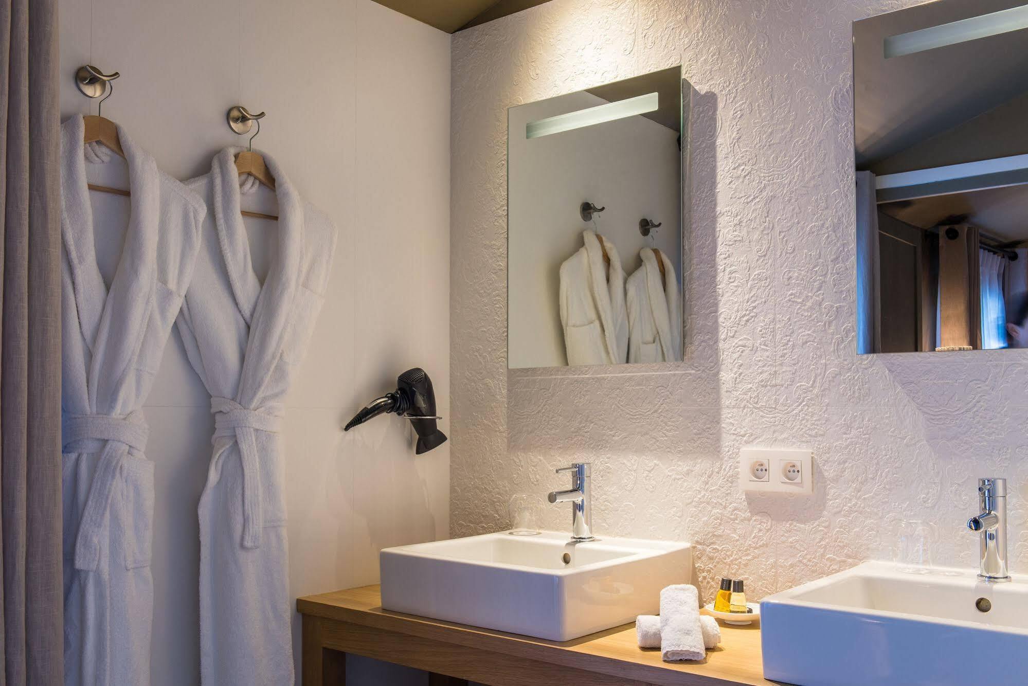 Le Clos D'Emile Bed & Breakfast Bordeaux Eksteriør bilde