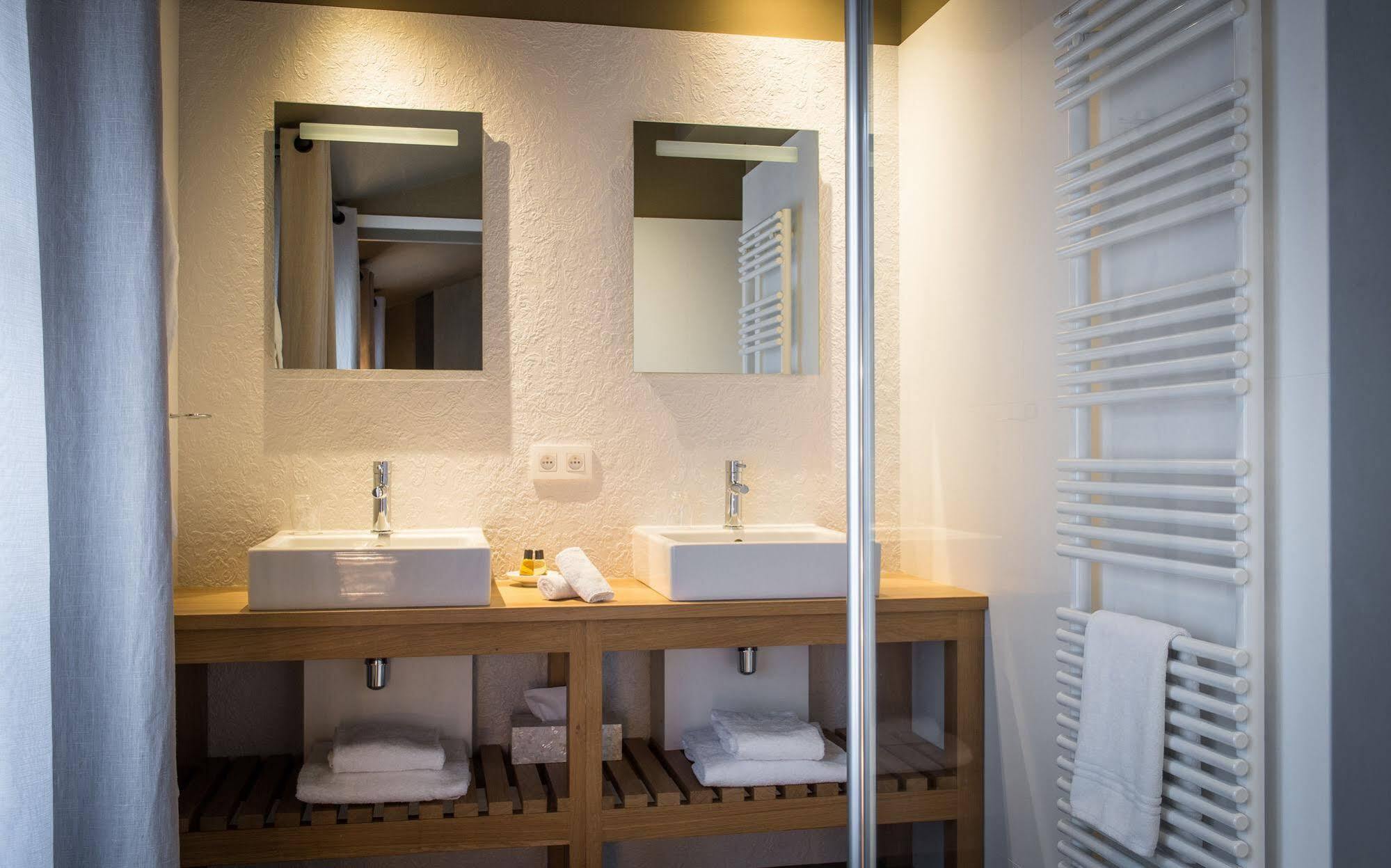 Le Clos D'Emile Bed & Breakfast Bordeaux Eksteriør bilde