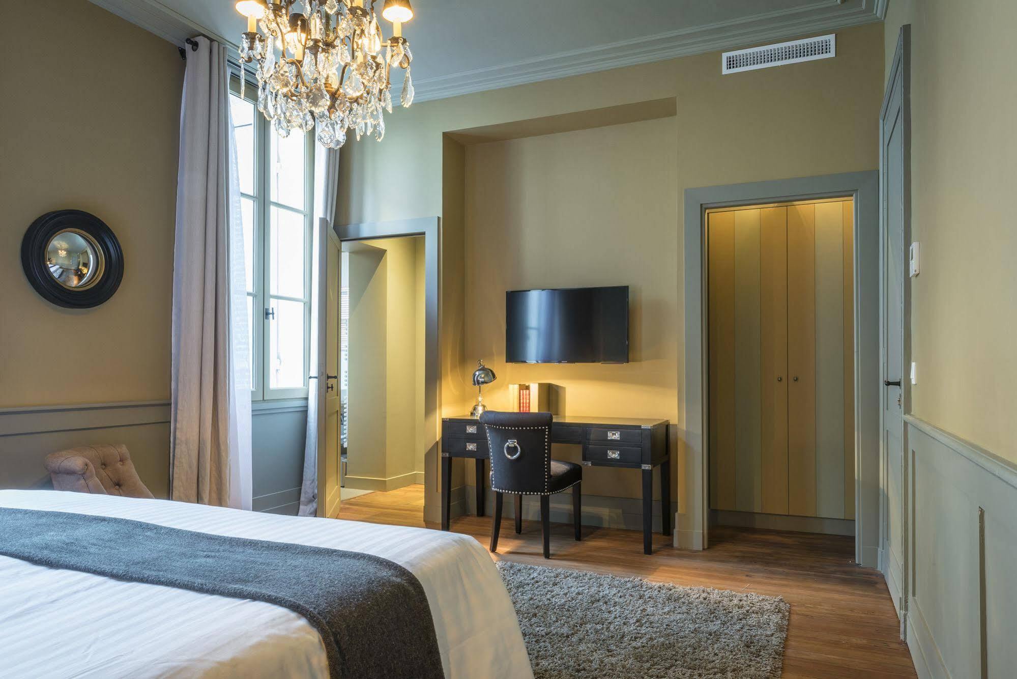 Le Clos D'Emile Bed & Breakfast Bordeaux Eksteriør bilde